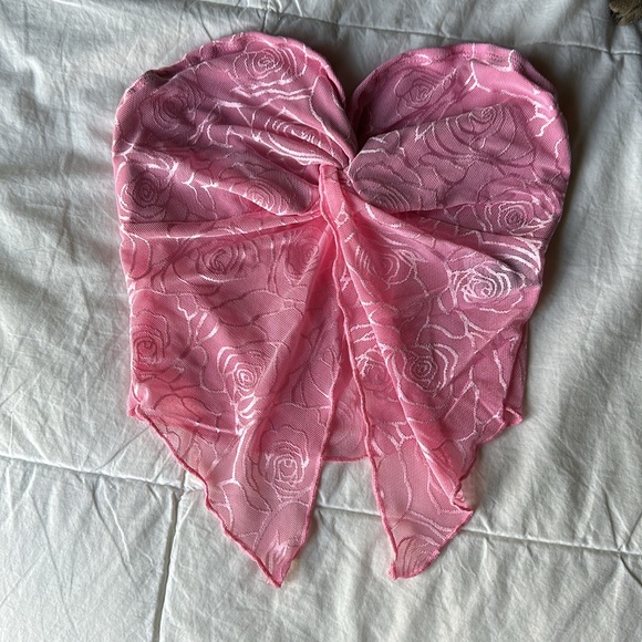 Off shoulder pink top - Picture 5 of 6